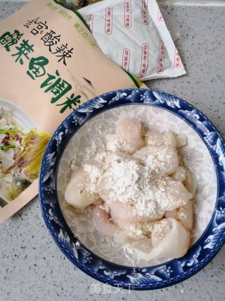 酸菜巴沙鱼的做法步骤：2