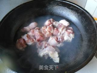 咖喱鸡块的做法步骤：4