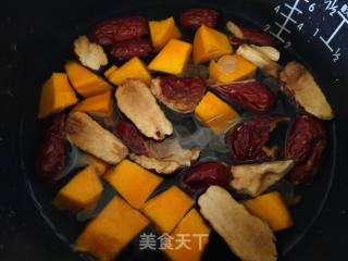 南瓜红枣汤的做法步骤：3