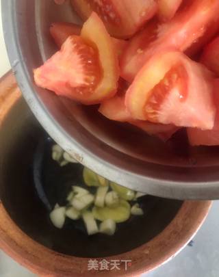 番茄牛肉煲的做法步骤：5