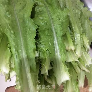 蒜香油麦菜的做法步骤：1