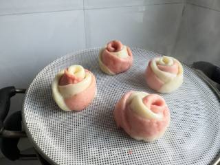 玫瑰花卷的做法步骤：16