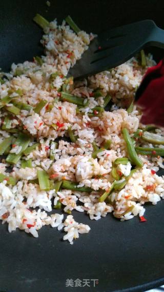 辣酱贡菜炒饭的做法步骤：5
