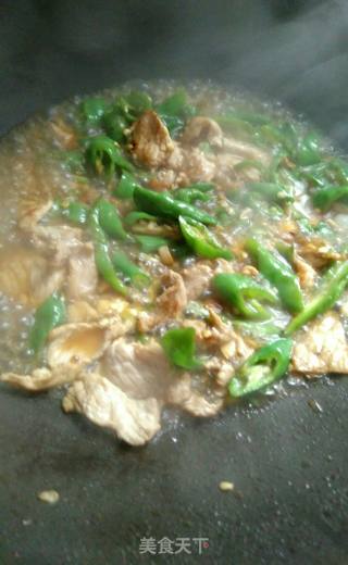 青椒炒肉汤粉的做法步骤：7