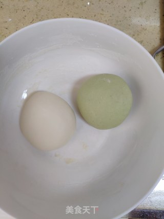 翡翠白菜饺的做法步骤：3