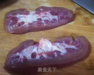 肝腰合炒的做法步骤：2