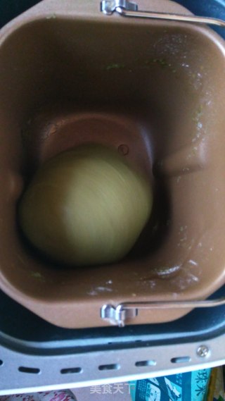 抹茶核桃蔓越莓软欧的做法步骤：3