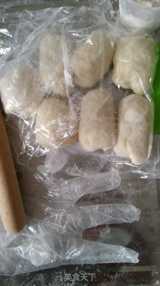 香浓炼乳面包的做法步骤：6