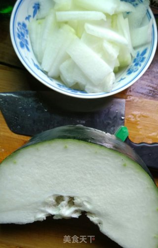 清炒冬瓜片的做法步骤：1