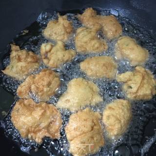炸肉圆子的做法步骤：10