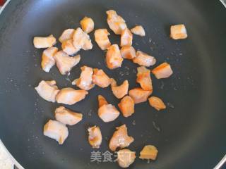 茄酱鸡肉炒饭的做法步骤：5