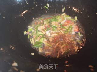 红烧鲳鱼的做法步骤：7