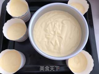 黑加仑干夹心奶油蛋糕的做法步骤：3