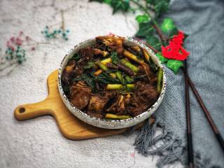 大蒜炒羊肉的做法步骤：10