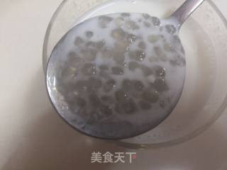 奶香芒果西米露的做法步骤：4