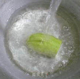 杏鲍菇西葫芦瘦肉丝炒面的做法步骤：7