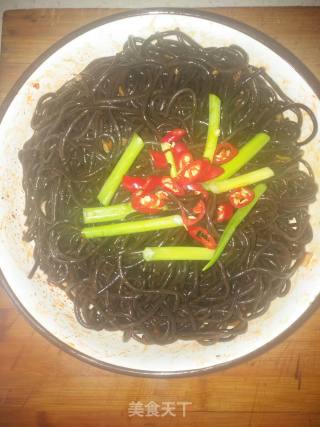 凉拌蕨根粉的做法步骤：9