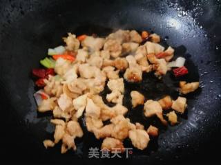 #团圆饭#里脊肉炒青椒的做法步骤：4