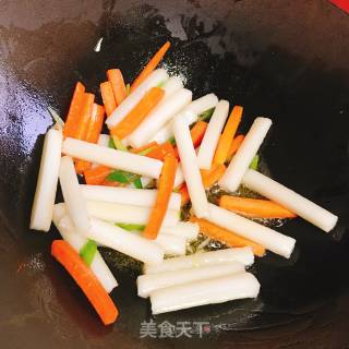 韩式辣酱炒年糕的做法步骤：5