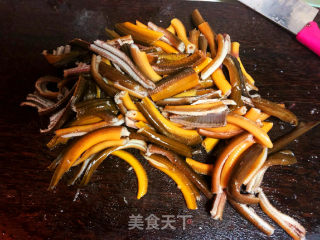 洋葱炒鳝丝的做法步骤：1