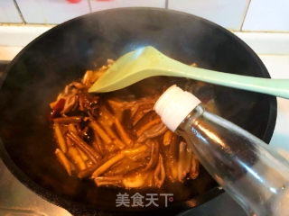 洋葱炒鳝丝的做法步骤：4