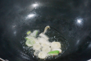 酱炒鸡丁的做法步骤：3