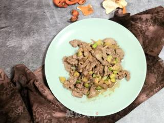 西葫芦炒牛肉的做法步骤：6