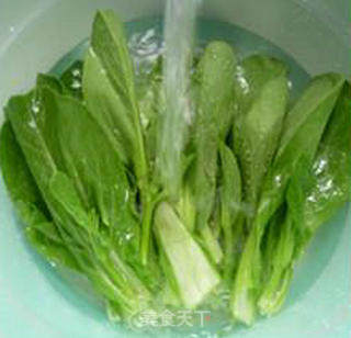 开洋菜心糯米汤果的做法步骤：6