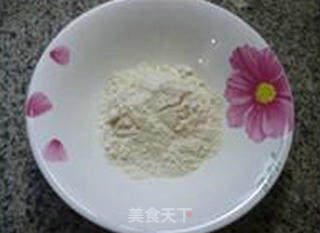香葱虾仁鸡蛋饼的做法步骤：1