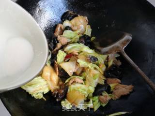 白菜木耳炒肉片的做法步骤：14