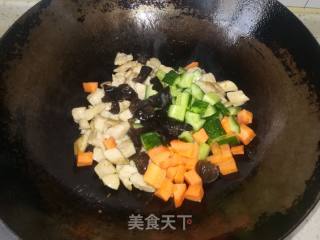酱爆鸡丁的做法步骤：6