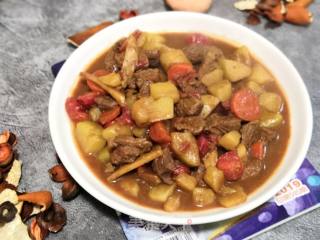 牛肉烧土豆胡萝卜的做法步骤：10
