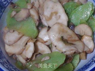 莴笋烧杏鲍菇的做法步骤：7