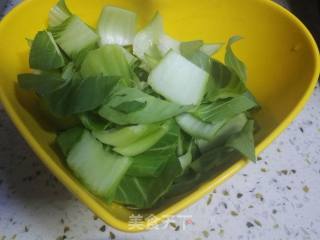 平菇肉片炒油菜的做法步骤：2