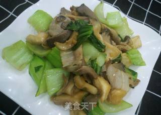 平菇肉片炒油菜的做法步骤：12