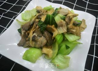 平菇肉片炒油菜的做法步骤：13