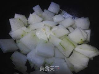 虾皮炒冬瓜的做法步骤：4