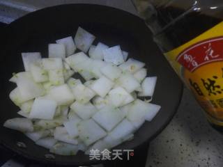 虾皮炒冬瓜的做法步骤：6