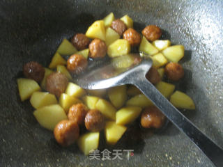 小肉丸烧土豆的做法步骤：10