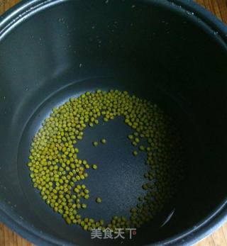 绿豆马蹄（蒂荠）露的做法步骤：2