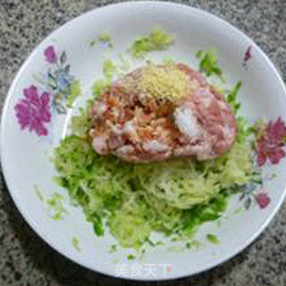 青萝卜肉馅饺子的做法步骤：6