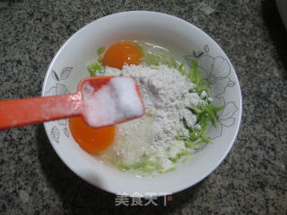 青萝卜鸭蛋饼的做法步骤：3