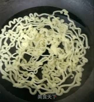 #面食#鸡蛋面的做法步骤：6