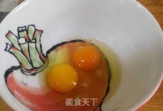 鸡蛋炒菠菜的做法步骤：1