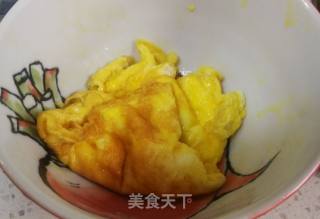 鸡蛋炒菠菜的做法步骤：3