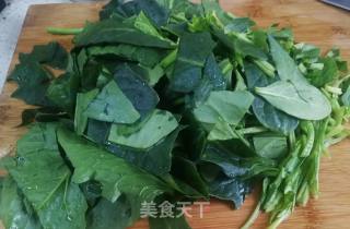 鸡蛋炒菠菜的做法步骤：4