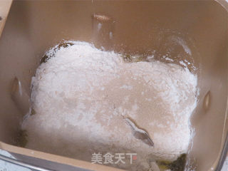 货真料足媲美必胜客的【海陆至尊披萨】的做法步骤：1