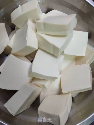 酱汁烧豆腐的做法步骤：3