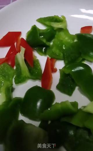 家常小炒的做法步骤：2