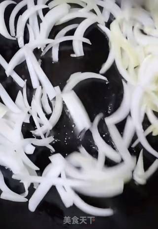 干锅土豆片的做法步骤：1